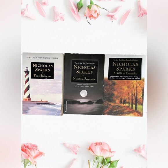 Bundle of 3 Nicholas Sparks #1 New York Times Best Selling Fiction Books - Picture 2 of 10